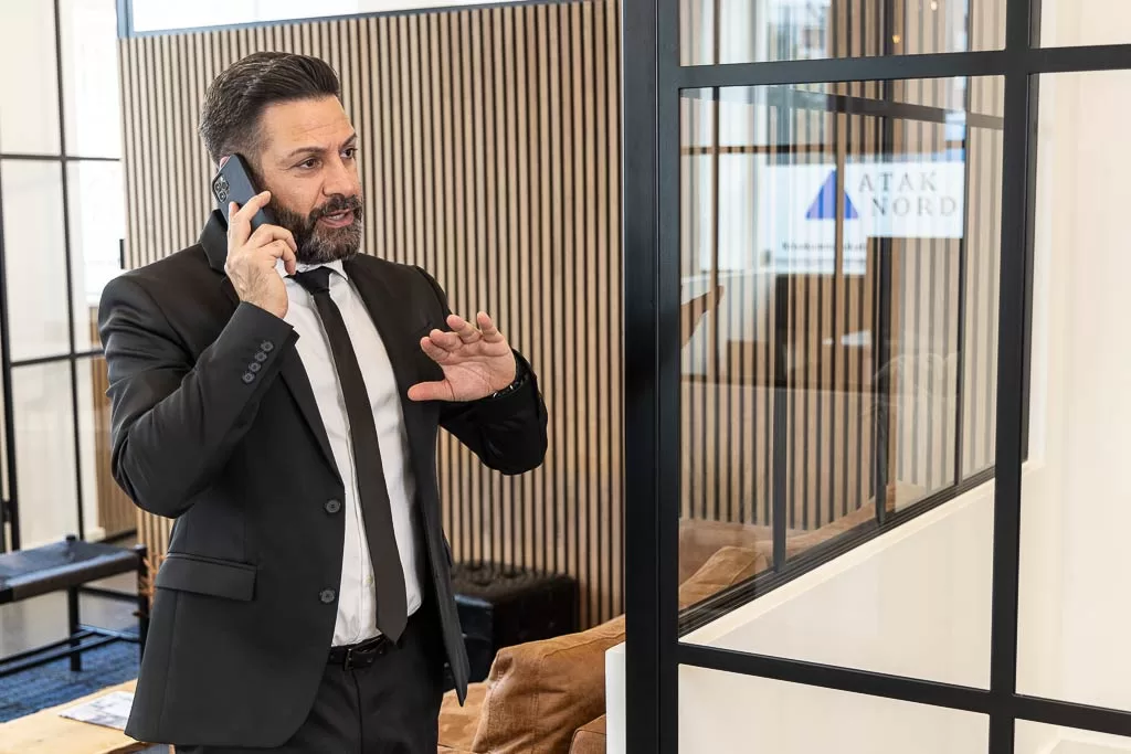 shitstorm ekspert taler med kunde shitstorm ekspert taler med kunde